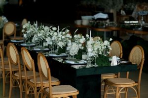 אירוח בסטייל - מארחים בראש שקט עם שירות השכרת שולחנות מקצועי