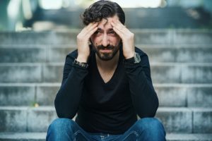 טיפול טבעי לדיכאון וחרדות - מדריך מקיף לפרחי באך כפתרון טבעי לחרדות ודיכאון